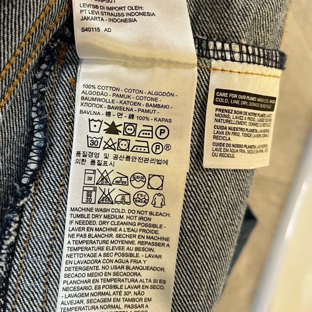 LEVI’s Ex Boyfriend Trucker Jacket in Blue Woodstock, XS - Picture 16 of 16